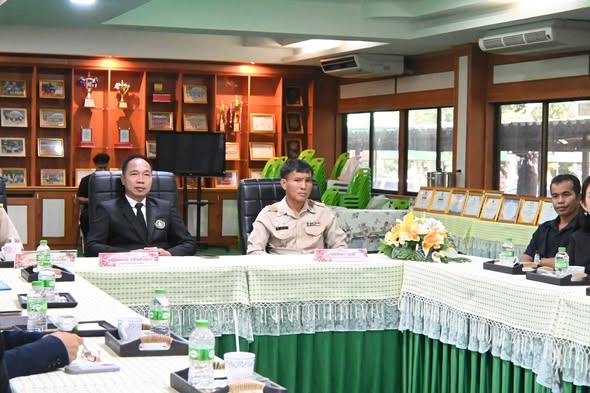 วันที่ 10 พฤศจิกายน 2568 โรงเรียนสตึกโดยนายนพพรณ์ คล้ายห้างหว้า รองผู้อำนวยการโรงเรียนสตึก เป็นประธานกล่าวต้อนรับคณะศึกษาดูงานเกี่ยวกับงานประกันคุณภาพของโรงเรียสตึก จากโรงเรียนตาจงพิทยาสรรค์และโรงเรียนปะคำพิทยาคม ณ ห้องโสตทัศนศึกษา