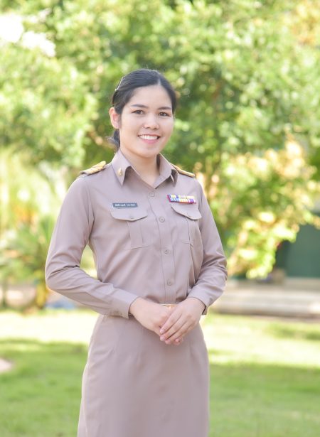 ต่างประเทศครูมัณฑิกาญจน์
